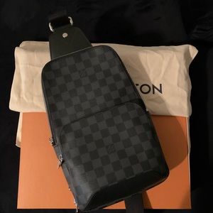 BRAND NEW Louis Vuitton Avenue Sling Bag